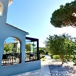 Linda Rosa, Cd 302 By Cleverdetails Private Pool, Prime Location Villa *