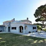 Linda Rosa, Cd 302 By Cleverdetails Private Pool, Prime Location Villa