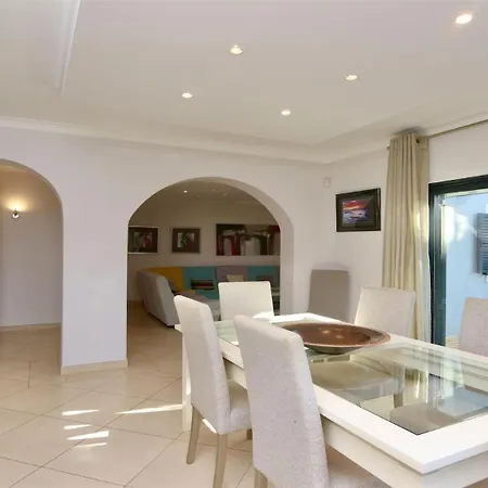Villa Linda Rosa, Cd 302 By Cleverdetails Private Pool, Prime Location *