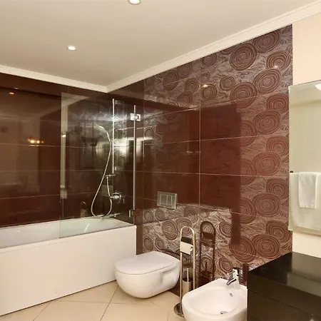 Linda Rosa, Cd 302 By Cleverdetails Private Pool, Prime Location Villa *